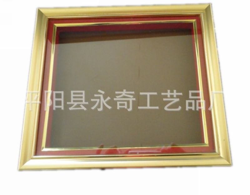 700015298_983121085.jpg